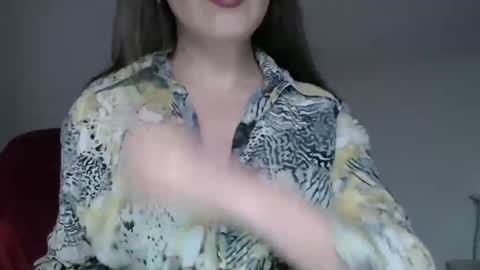 Snapshot of immouss chatting on February 2026 09:31:02 PM Pola online show from February 2026 09:31:02 PM