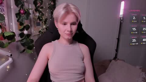 Mia online show from January 2025 05:29:02 PM