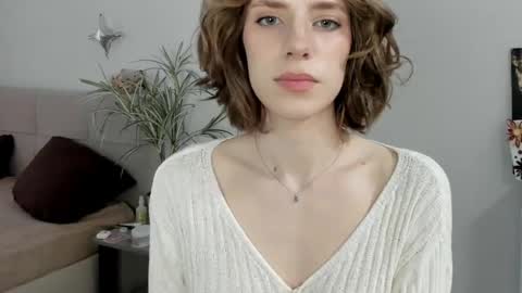 Snapshot of imogensy chatting on May 2026 05:14:01 AM my name Imo Fansly online show from May 2026 05:14:01 AM