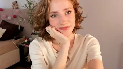Snapshot of imogensy chatting on May 2026 02:25:01 PM my name Imo Fansly online show from May 2026 02:25:01 PM