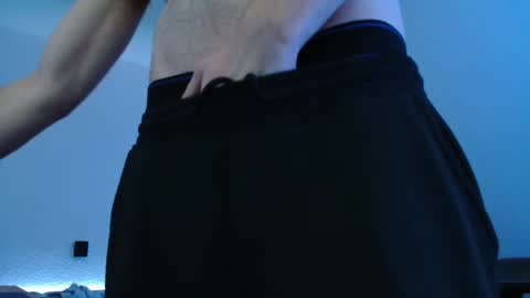 Flummi online show from December 2025 12:59:02 AM