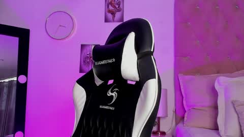 Snapshot of imtami04 chatting on April 2026 05:32:01 PM imtami04 online show from April 2026 05:32:01 PM