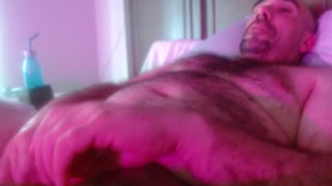 I use to be imeverythingandnothing online show from December 2024 05:22:02 PM