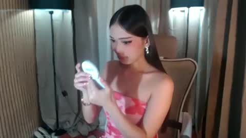 Snapshot of imyourlegalbaby chatting on October 2025 02:19:01 AM Aki online show from October 2025 02:19:01 AM