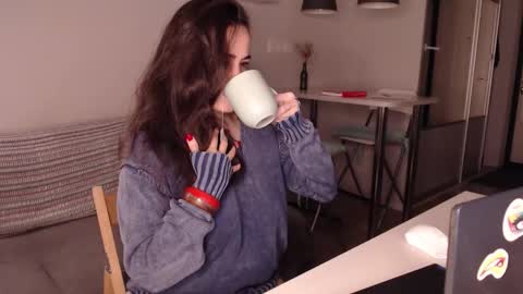 Lin online show from September 2025 10:15:02 PM