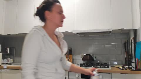 Ina Kush online show from December 2024 08:04:02 PM