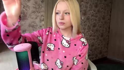 Lola online show from March 2026 11:26:02 AM