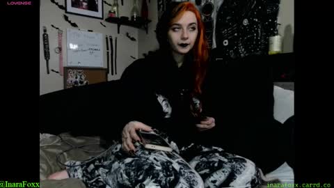 Inarafoxx online show from December 2024 02:25:02 AM