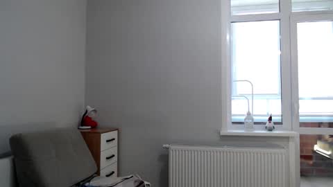 Della online show from February 2025 10:09:02 AM