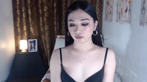 Snapshot of indestructabletrixie chatting on January 2025 03:35:01 AM indestructabletrixie online show from January 2025 03:35:01 AM