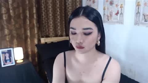 Snapshot of indestructabletrixie chatting on January 2025 07:03:01 PM indestructabletrixie online show from January 2025 07:03:01 PM