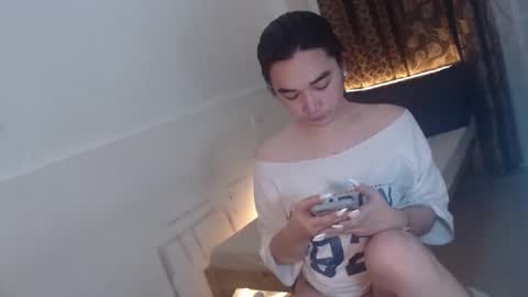 indestructabletrixie online show from February 2026 09:33:01 PM