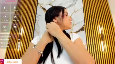 Snapshot of indi_catalina chatting on June 2026 09:39:01 PM Indi Catalina online show from June 2026 09:39:01 PM