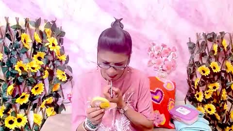 Femiez online show from December 2025 05:37:01 AM