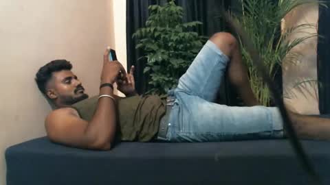 indian slim boy with big for u online show from May 2026 12:48:02 AM