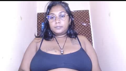 Snapshot of indiancoco chatting on February 2025 06:33:01 PM candice online show from February 2025 06:33:01 PM