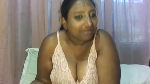 Snapshot of indianculture chatting on June 2026 07:31:01 AM indian culture online show from June 2026 07:31:01 AM