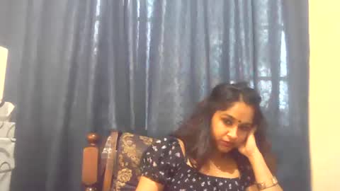 indiancutiexo online show from November 2025 02:48:02 PM