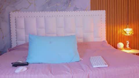 LITTLE AINHOA  online show from March 2026 08:36:02 PM