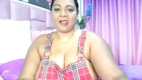 indiandelia online show from March 2025 06:52:01 PM