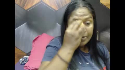 indiandeluxe online show from November 2025 04:51:02 PM