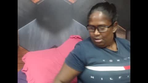 indiandeluxe online show from November 2025 04:57:02 AM