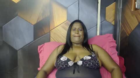 indiandeluxe online show from November 2025 07:08:02 AM