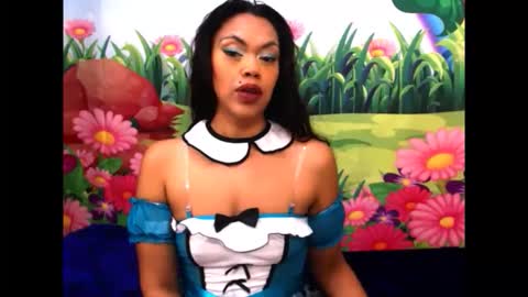 Snapshot of indiandesire4u69 chatting on October 2025 05:28:01 AM Lia online show from October 2025 05:28:01 AM