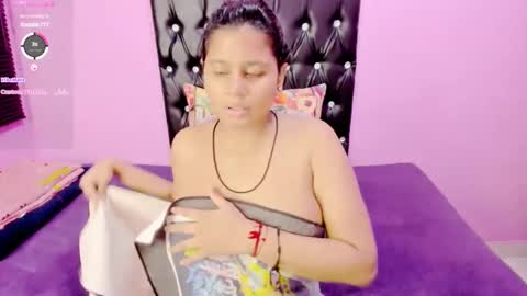 PARADISEQUEEN online show from January 2025 04:23:01 AM