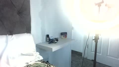 priya online show from October 2025 06:59:01 AM