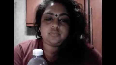 indianpooja1027 online show from May 2026 08:25:01 PM