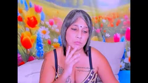 indianroxy27 online show from March 2026 07:57:02 PM