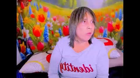 indianroxy27 online show from April 2026 04:59:02 PM