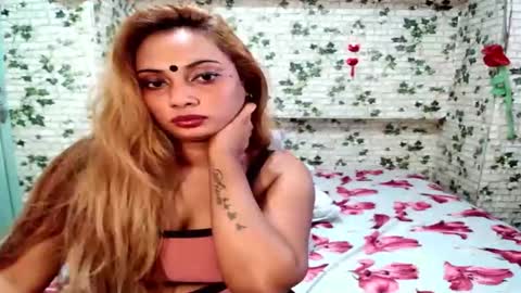 goddess online show from September 2025 01:11:02 PM