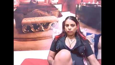 indiansexyass4u2luv online show from February 2025 09:04:02 PM