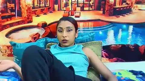 indiansexybutt4u2luv online show from May 2026 06:43:02 AM