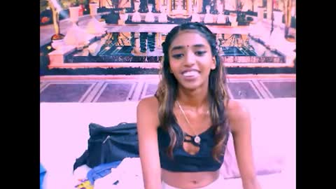 indiansexyslender4u2luv online show from February 2025 09:27:01 AM