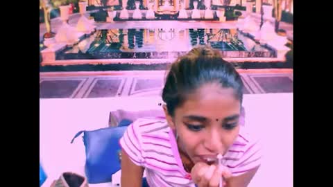 indiansexyslender4u2luv online show from February 2025 06:18:02 AM