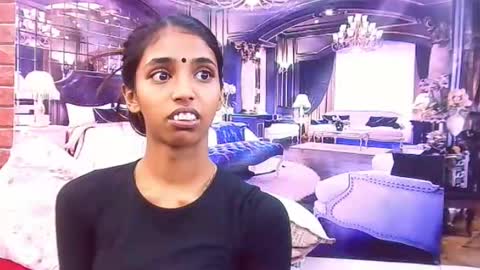 indiansexyslender4u2luv online show from November 2025 05:13:02 AM