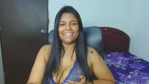 Aleja vallejo online show from December 2024 11:41:02 AM