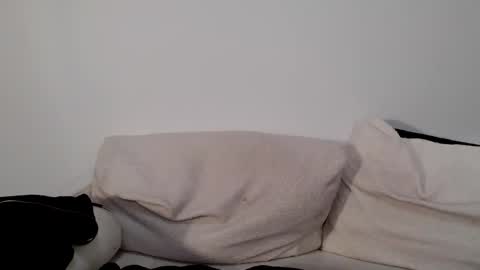 Indigo Elle online show from November 2025 09:45:01 AM