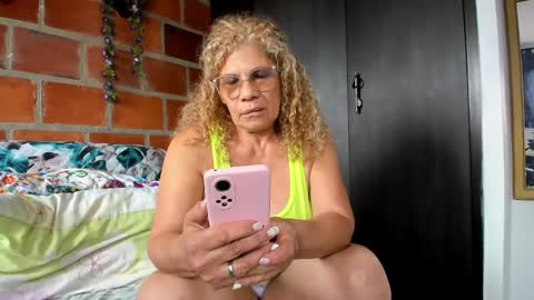 Snapshot of indiraa_channell chatting on January 2025 07:39:02 PM indiraa_channell online show from January 2025 07:39:02 PM