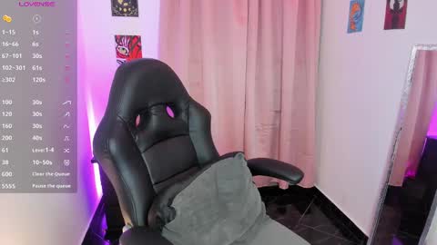 Diana online show from September 2025 03:08:02 AM