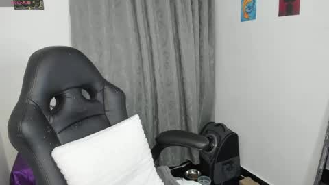 Diana online show from May 2026 03:04:02 AM