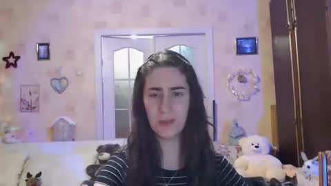 Inna  online show from November 2025 04:51:02 PM