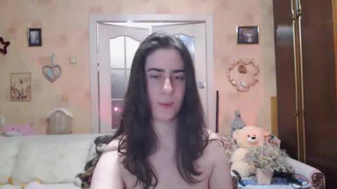 Inna  online show from November 2025 09:08:01 PM