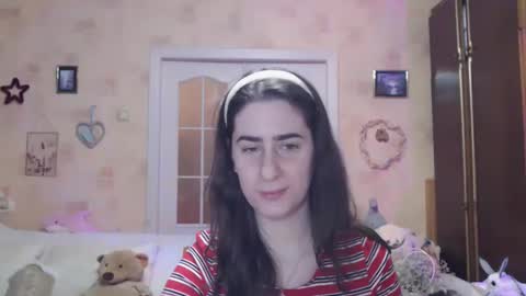 Inna  online show from November 2025 02:19:01 PM