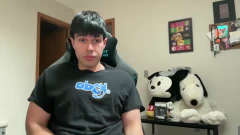 Lucas online show from February 2025 09:33:01 PM