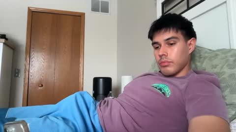 Lucas online show from December 2025 06:48:02 PM