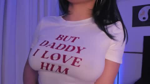 InfernalKiss online show from January 2026 04:05:02 AM